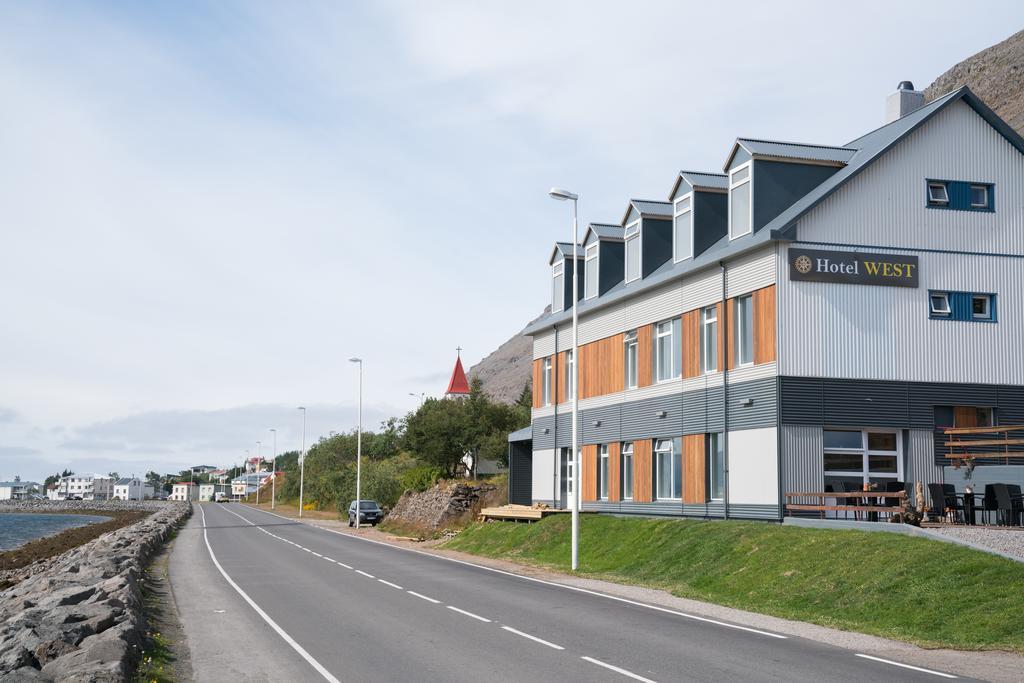 Hotel West Patreksfjordur Exterior photo